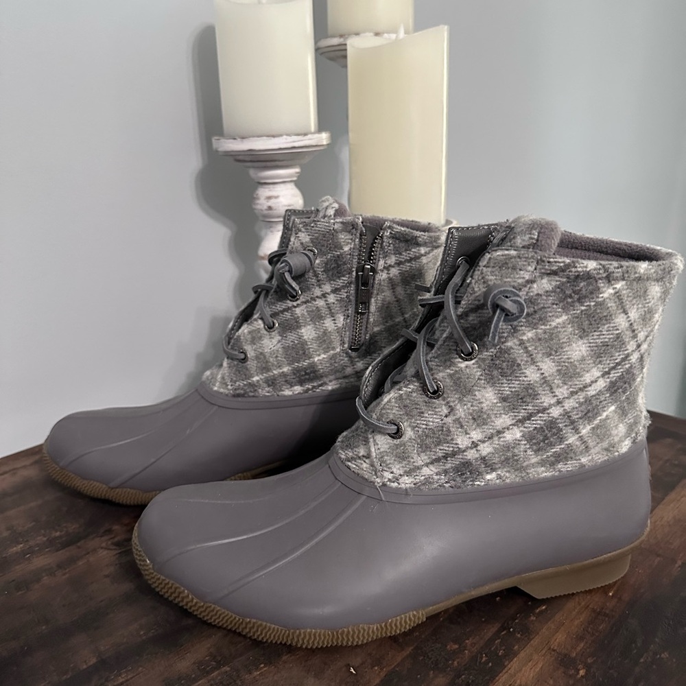 Sperry Gray Plaid Women's Boots